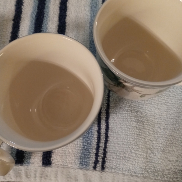 Set of 4 Keltcraft coffee/tea cups - Picture 4 of 5